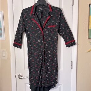 CosaBella Pajama night shirt midi painted lips long sleeve model pima cotton S